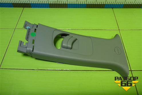 Обшивка стойки центральная верхняя правая (858404Y100) для Kia Rio с 2011-2016г (Рио 3)