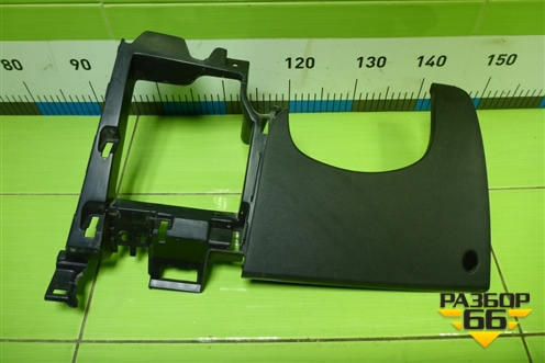 Накладка на торпедо (левая под рулем) (847504Y000) для Kia Rio с 2011-2016г (Рио 3)