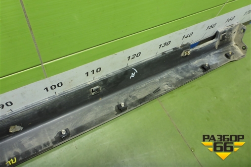 Накладка на порог наружная левая (877512W000) для Hyundai Santa Fe с 2012-2018г (Санта Фе)