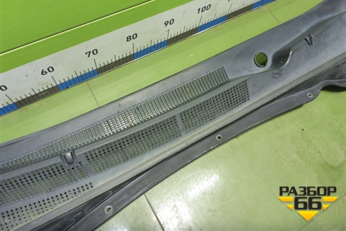 Решетка стеклоочистителей (861512W000) для Hyundai Santa Fe с 2012-2018г (Санта Фе)