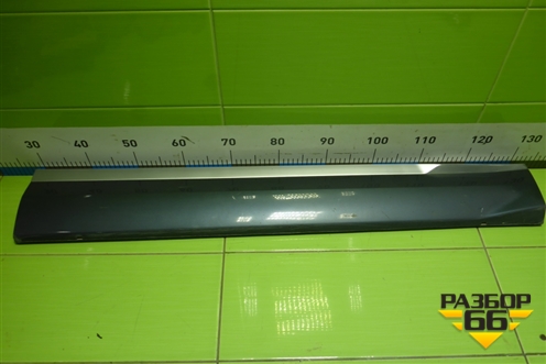 Накладка двери передней правой (8889688743) для Geely Monjaro с 2021г (Монджаро)