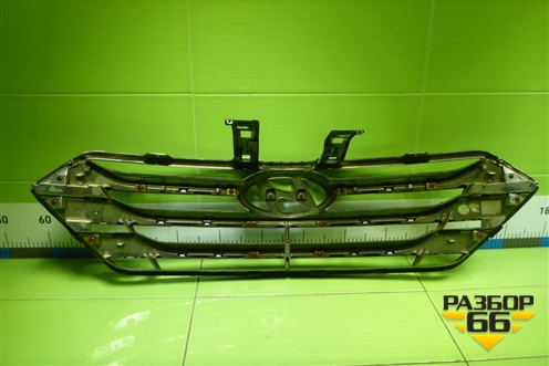 Решетка радиатора (до 2015г) (863512W050) для Hyundai Santa Fe с 2012-2018г (Санта Фе)