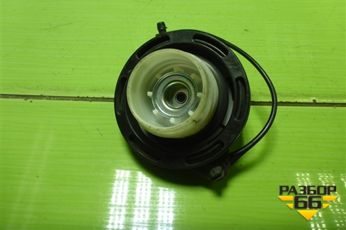 Крышка топливного бака (310104L000) для Hyundai Santa Fe с 2012-2018г (Санта Фе)