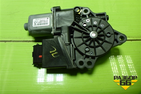 Моторчик стеклоподъёмника передний левый (824502W020) для Hyundai Santa Fe с 2012-2018г (Санта Фе)