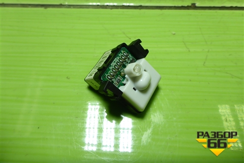 Датчик света (972533S000) для Hyundai Santa Fe с 2012-2018г (Санта Фе)