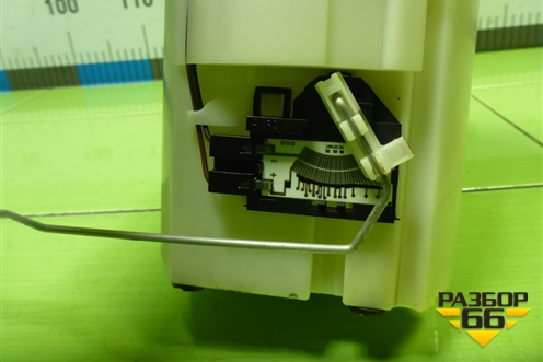 Насос топливный электрический (2.4л G4KE) (311102W200) для Hyundai Santa Fe с 2012-2018г (Санта Фе)