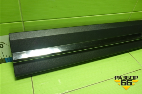 Накладка двери передней правой (8893073455) для Geely Okavango с 2020г (Окованго)