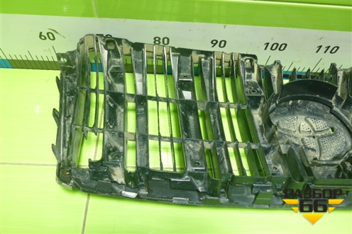 Решетка радиатора (до 2013г) (5310160660) для Toyota Land Cruiser Prado(150) с 2009г (Ленд Крузер Прадо)