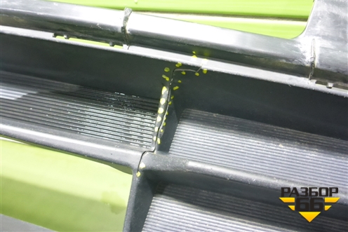 Решетка в передний бампер центральная (86531L2300) для Kia K5 с 2020г (К5)