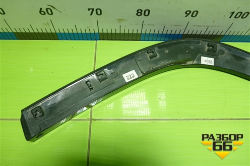 Накладка заднего крыла правого (7560560130) для Lexus LX-600 с 2021г (ЛХ)