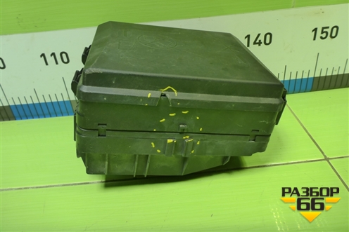 Блок предохранителей подкапотный (95092982) для Chevrolet Aveo (Т300) с 2011г (Авео Т300)