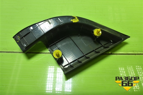 Накладка двери передней левой уголок (95015625) для Chevrolet Aveo (Т300) с 2011г (Авео Т300)