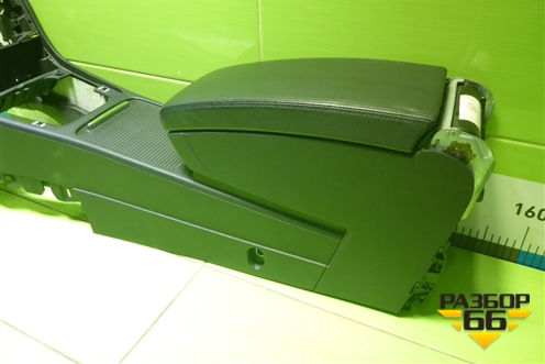 Подлокотник (3C0864207) для Volkswagen Passat (B6) с 2005-2010г (Пассат Б6)