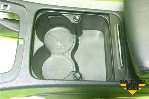 Подлокотник (3C0864207) для Volkswagen Passat (B6) с 2005-2010г (Пассат Б6)