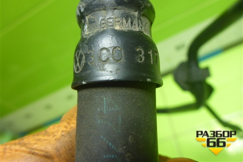 Трубка охлаждения КПП (3C0317819A) для Volkswagen Passat (B6) с 2005-2010г (Пассат Б6)