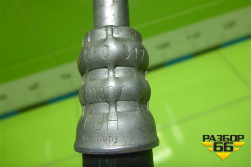 Трубка охлаждения КПП (8E0317826T) для Audi A4 (В7) с 2004-2009г (А4)