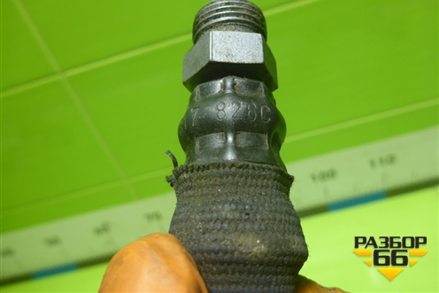 Трубка охлаждения КПП (8E0317826C) для Audi A4 (В6) с 2000-2006г (А4)