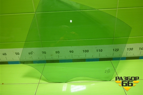 Стекло двери задней левой для Mercedes Benz C-Klass W204 с 2007-2014г (Ц)