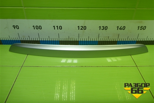 Накладка крышки багажника (95103057) для Chevrolet Aveo (Т300) с 2011г (Авео Т300)