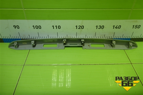 Накладка крышки багажника (95103057) для Chevrolet Aveo (Т300) с 2011г (Авео Т300)