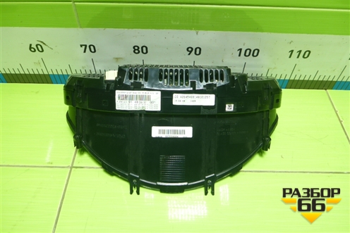 Щиток приборов (правый руль) (A2045409148) для Mercedes Benz C-Klass W204 с 2007-2014г (Ц)