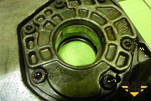 Крышка двигателя передняя (1.2л Z12XEP) для Opel Corsa D с 2006-2014г (Корса Д)