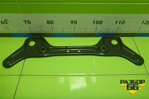 Кронштейн подрамника (2046280011) для Mercedes Benz E-Klass C207 (купе) с 2009г (Е Купе)