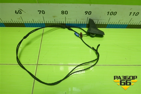 Антенна на крышу (8K5035503A) для Audi A4 (В8) с 2007-2015г (А4)