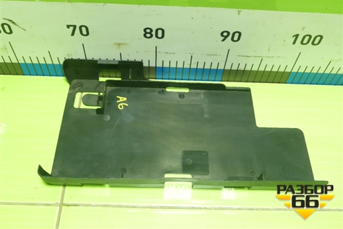 Крышка аккумулятора (4F0915429C) для Audi A6 (C6) с 2004-2011г (А6)