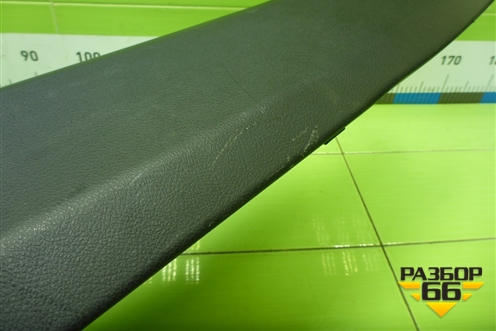 Обшивка стойки центральная нижняя правая (8450007553) для VAZ Vesta/Веста с 2015г