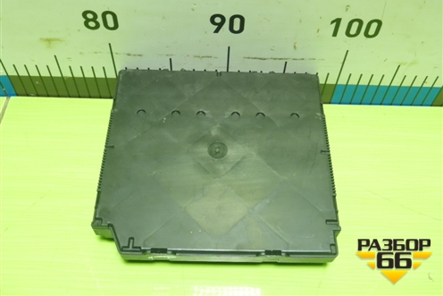 Блок комфорта (5K0937087K) для Volkswagen Tiguan с 2007-2011г (Тигуан)