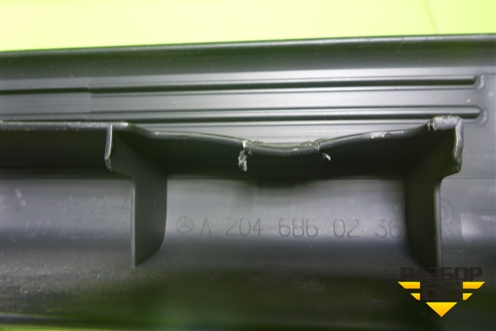 Накладка порога внутренняя заднего правого (A2046860236) для Mercedes Benz C-Klass W204 с 2007-2014г (Ц)