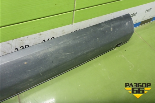 Накладка на порог наружная правая (8450031014) для VAZ Vesta/Веста с 2015г