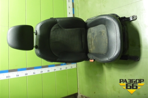 Сиденья комплект (AIR BAG подогрев) для Hyundai ix 35 с 2010г (Ай икс 35)