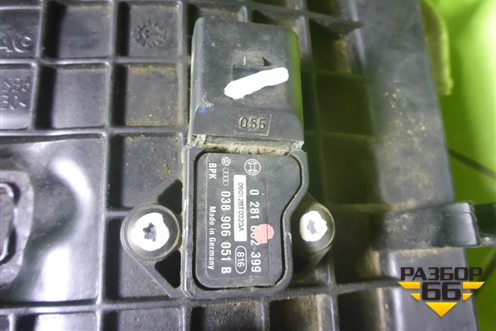 Коллектор впускной (03C129711AD) для Audi A3 (8PA) 2003-2013г Sportback (А3)