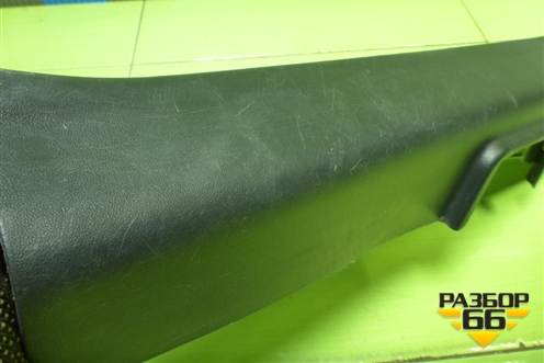 Накладка порога внутренняя переднего правого (858822Y000) для Hyundai ix 35 с 2010г (Ай икс 35)