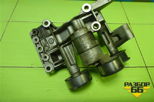 Кронштейн генератора для Hyundai ix 35 с 2010г (Ай икс 35)