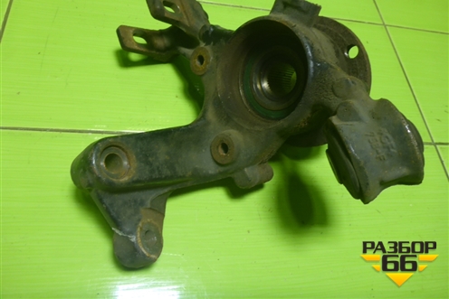 Кулак задний левый для Audi A4 (В6) с 2000-2006г (А4)