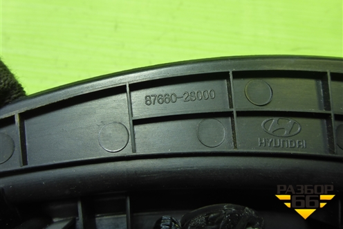 Накладка двери передней правой уголок (876602S000) для Hyundai ix 35 с 2010г (Ай икс 35)