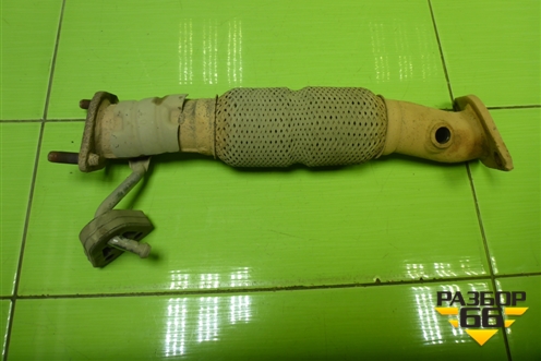 Приёмная труба глушителя (2.0л G4KD) для Hyundai ix 35 с 2010г (Ай икс 35)