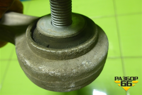 Рычаг задний верхний (правый передний) для Mercedes Benz C-Klass W204 с 2007-2014г (Ц)