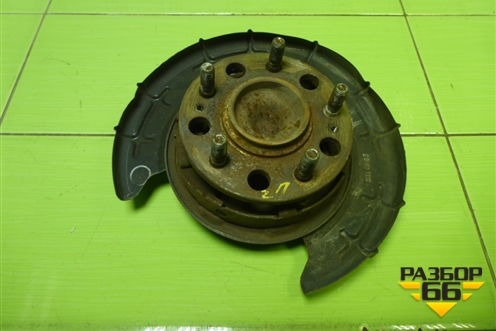 Кулак задний правый для Hyundai ix 35 с 2010г (Ай икс 35)