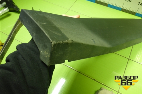 Накладка двери задней правой (8891867655) для Geely Atlas 2 с 2023г (Атлас)