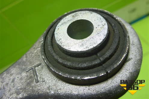 Тяга задняя поперечная (правая верхняя) (8K0501530N) для Audi A4 (В8) с 2007-2015г (А4)