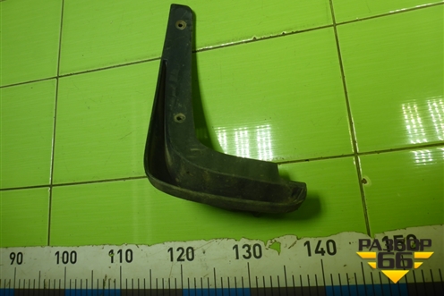 Брызговик передний правый (868422S000) для Hyundai ix 35 с 2010г (Ай икс 35)