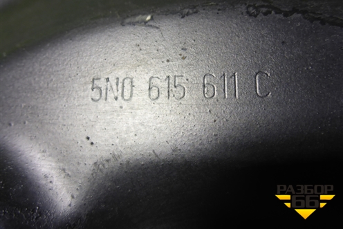 Кожух тормозного диска задний левый (5N0615611C) для Volkswagen Passat (B6) с 2005-2010г (Пассат Б6)