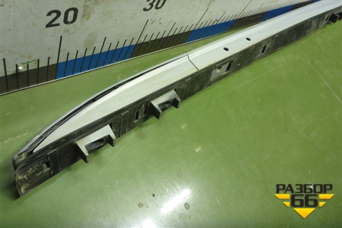 Рейлинг на крышу левый (872702Y000) для Hyundai ix 35 с 2010г (Ай икс 35)