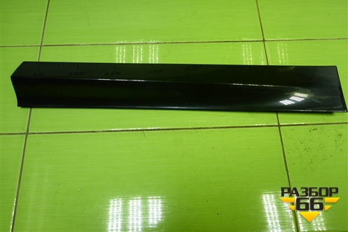 Накладка двери задней правой (51138064798) для BMW X3 G01 с 2017г (Х3 Г01)