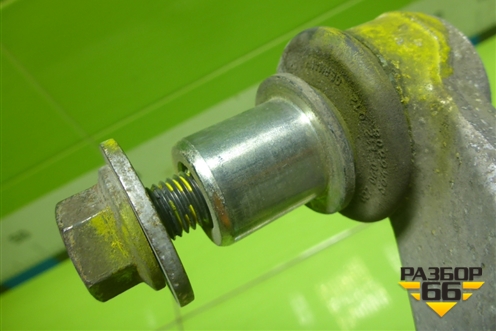 Рычаг передний левый нижний для Audi A4 (В6) с 2000-2006г (А4)