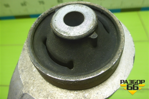 Рычаг передний правый нижний для Audi A4 (В7) с 2004-2009г (А4)